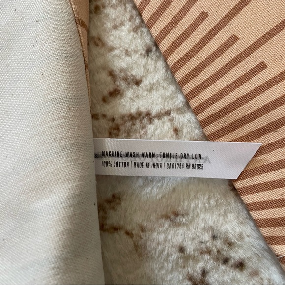 Pair of Anthropologie Diptych kitchen towel sun and moon NEW - Picture 5 of 6